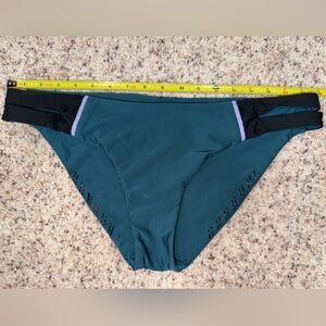 Hurley Bikini Bottoms Women’s XL Teal Blue Sporty Swimwear Surf Beach